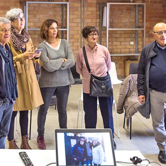 El Servei de Voluntariat de Sant Pere Claver promou i gestiona la participació de persones que, amb el seu temps i compromís, volen ser actors de transformació social, oferint suport i acompanyament a persones vulnerables o en risc d’exclusió, vinculades a la nostra entitat.