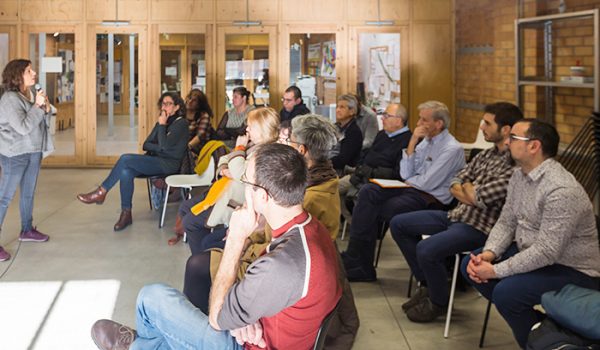 El Servei de Voluntariat de Sant Pere Claver promou i gestiona la participació de persones que, amb el seu temps i compromís, volen ser actors de transformació social, oferint suport i acompanyament a persones vulnerables o en risc d’exclusió, vinculades a la nostra entitat.